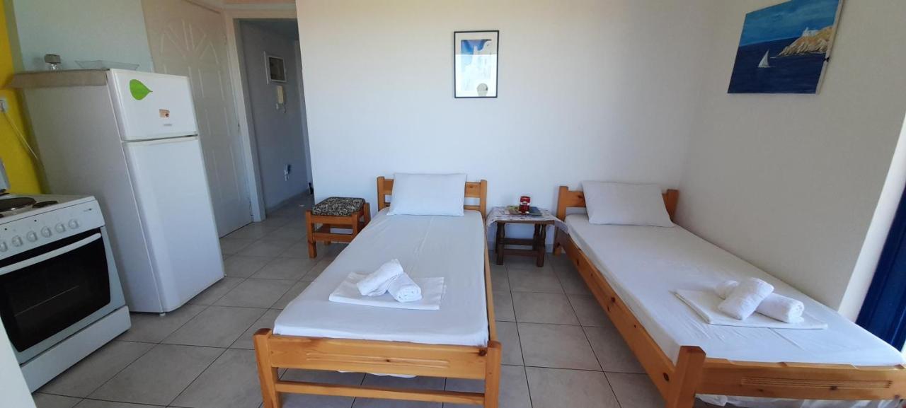 Lakkopetra Beach Apartments Lakopetra Екстер'єр фото
